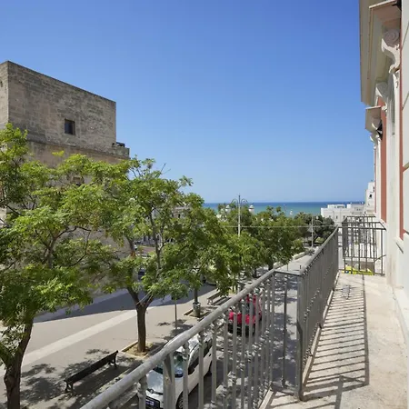 Palazzotorre 102 - Luxury With Tower View
