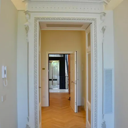 Lägenhet Palazzotorre 102 - Luxury With Tower View Bari
