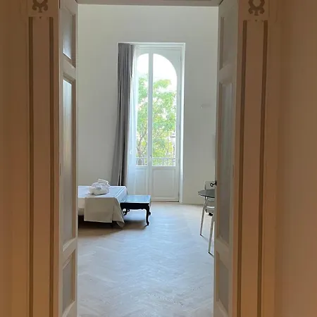 Palazzotorre 102 - Luxury With Tower View *